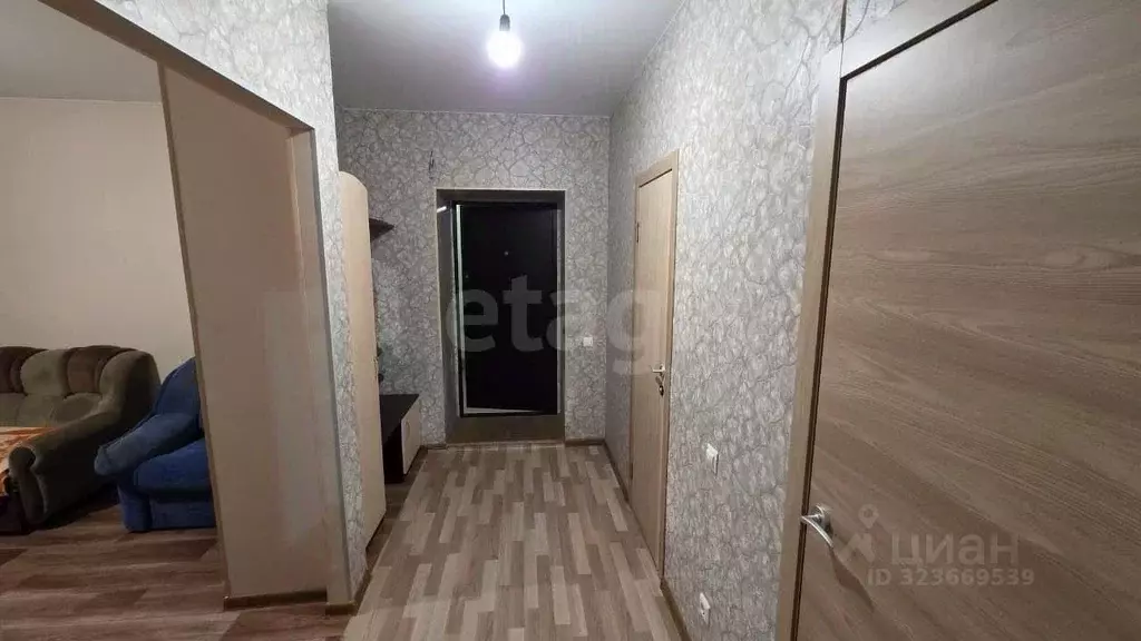 1-к кв. Алтайский край, Барнаул Балтийская ул., 96 (36.9 м) - Фото 1