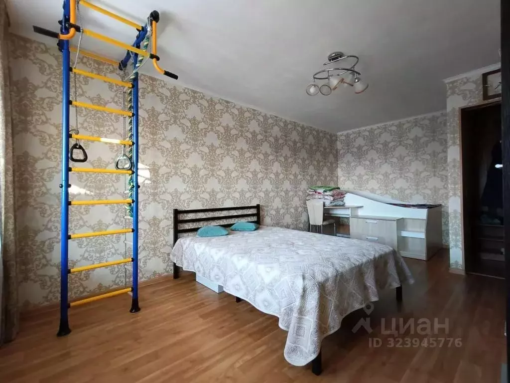 1-к кв. Сахалинская область, Южно-Сахалинск просп. Победы, 23 (30.0 м) - Фото 1