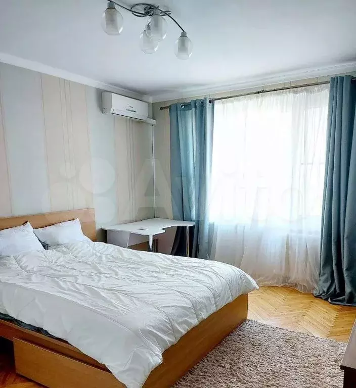 1-к. квартира, 38 м, 4/12 эт. - Фото 0