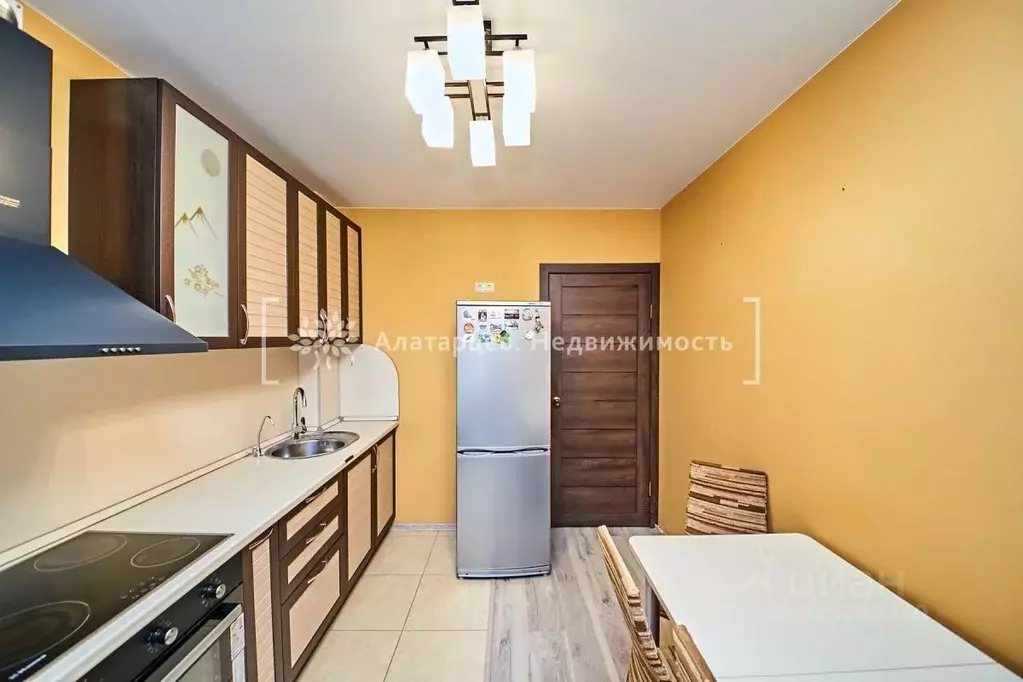 3-к кв. Томская область, Томск Советская ул., 114 (59.2 м) - Фото 2