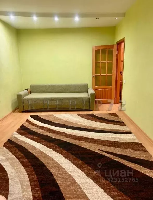 1-к кв. Тюменская область, Тюмень ул. Грибоедова, 13 (42.3 м) - Фото 1