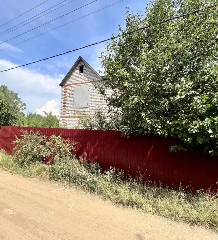 Дом в Волгоградская область, Волжский Синтетика СНТ, ул. Абрикосовая, ... - Фото 1