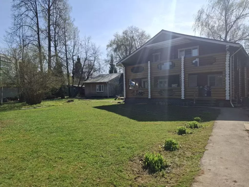 Дом в Москва с. Красная Пахра, ул. 1-й проезд Мира, 24 (250 м) - Фото 0