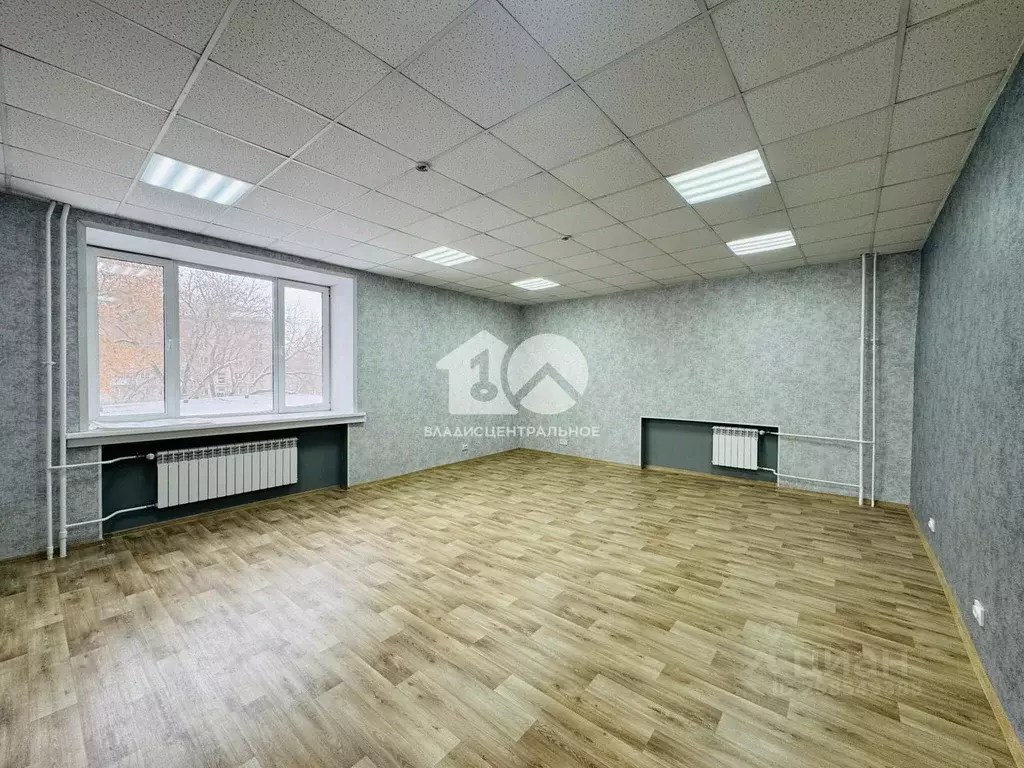 Офис в Новосибирская область, Новосибирск ул. Богдана Хмельницкого, 2 ... - Фото 0