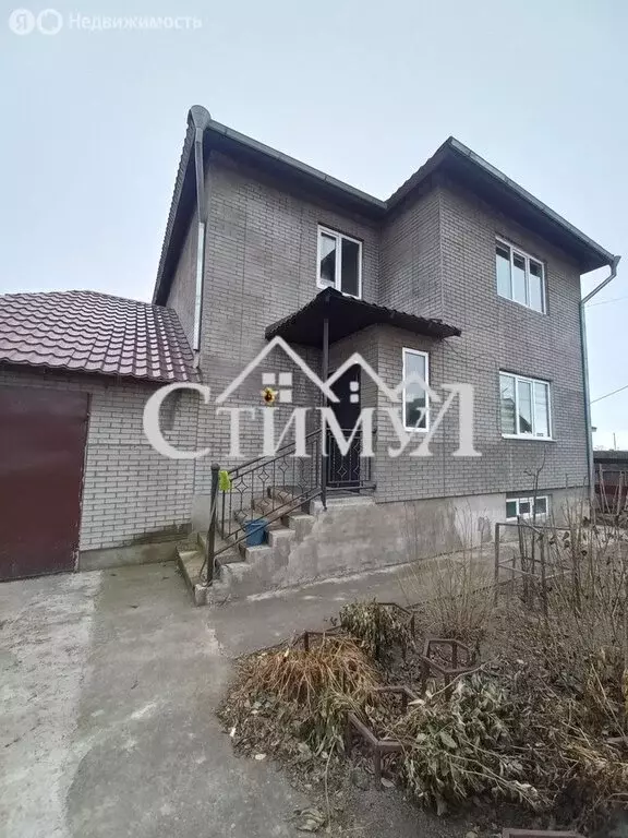 Дом в Черногорск, улица Шолохова, 14 (234 м) - Фото 1