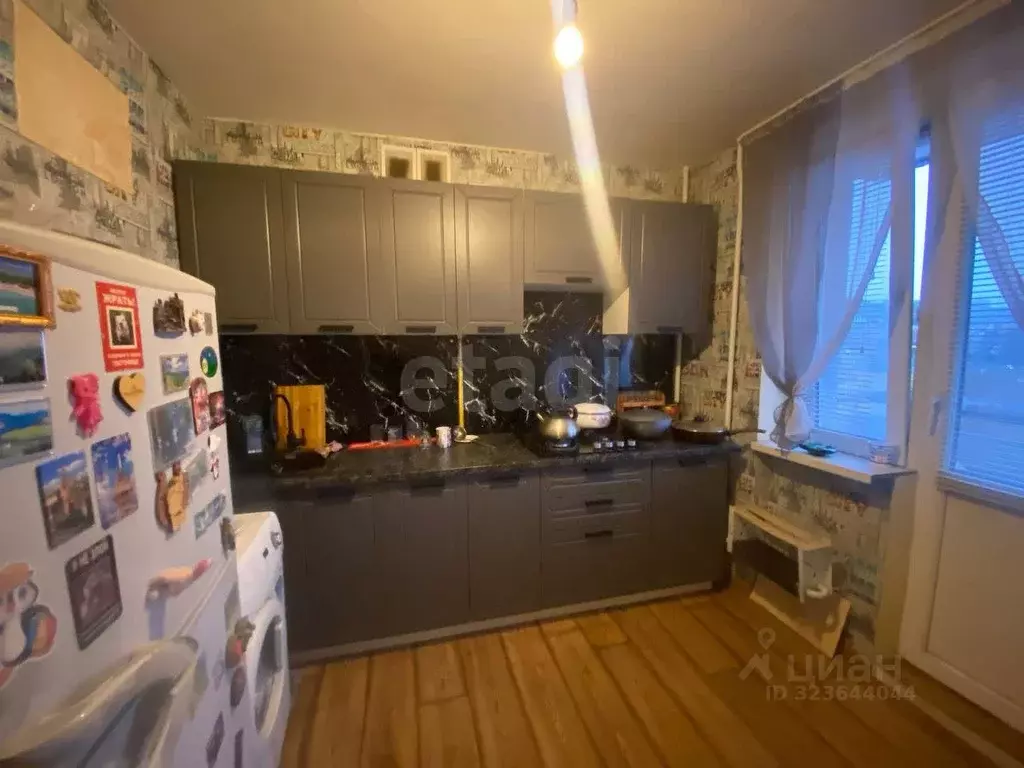 3-к кв. Крым, Симферополь ул. Обская (65.7 м) - Фото 1