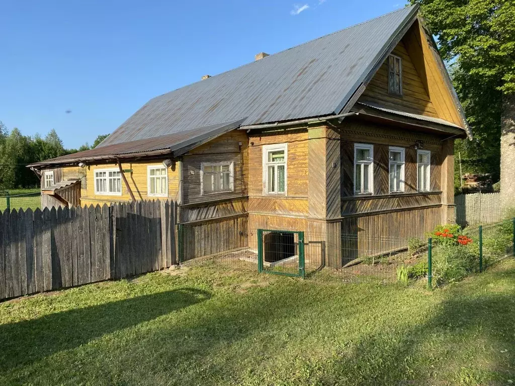 Дом в Новгородская область, Боровичский район, Волокское с/пос, д. ... - Фото 1