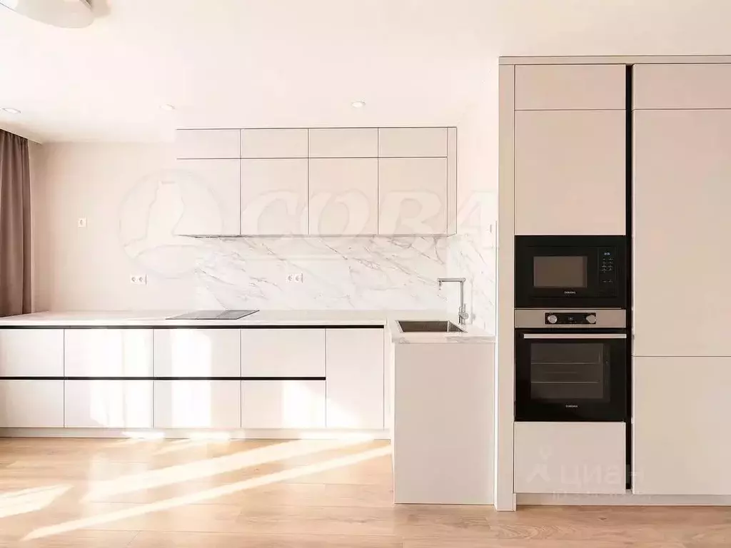 3-к кв. Тюменская область, Тюмень ул. Монтажников, 38 (87.0 м) - Фото 1