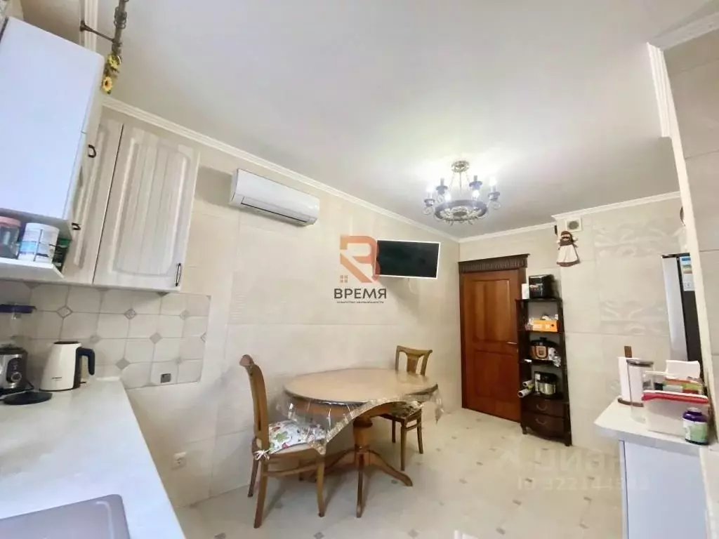 3-к кв. Севастополь ул. Челнокова, 17к1 (86.9 м) - Фото 2