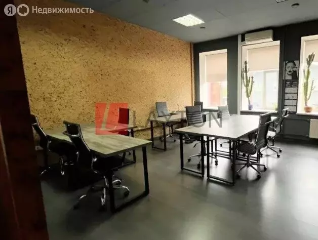 Офис (335 м) - Фото 1