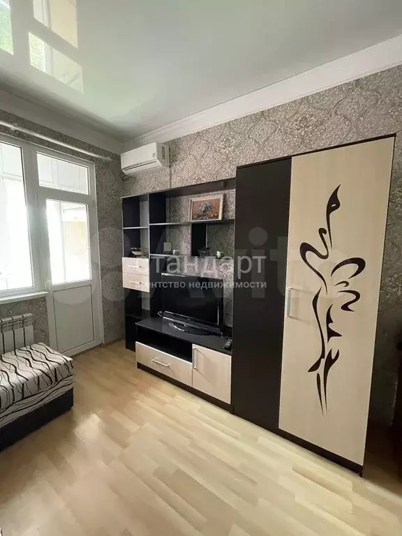1-к. квартира, 32 м, 4/4 эт. - Фото 0