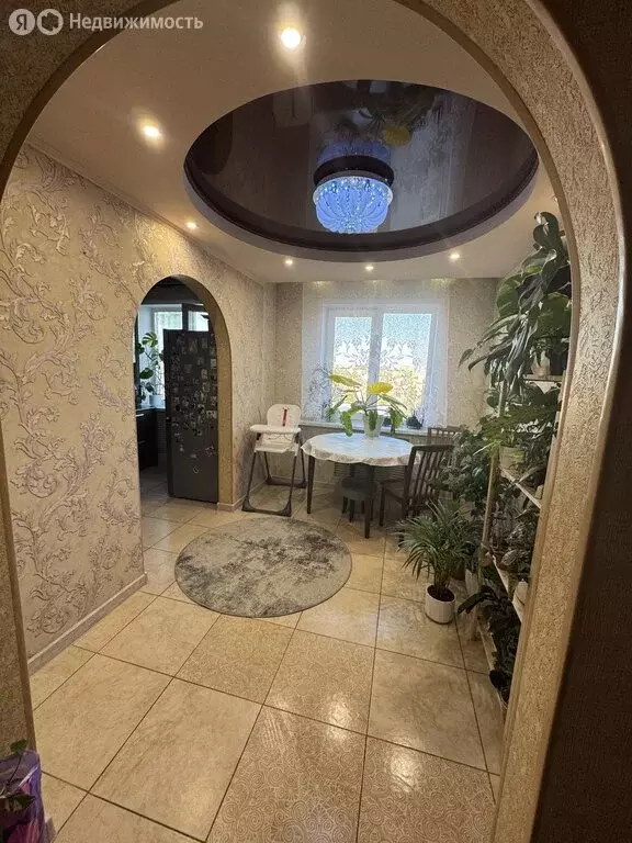 4-комнатная квартира: Барнаул, улица Попова, 76 (70.3 м) - Фото 1