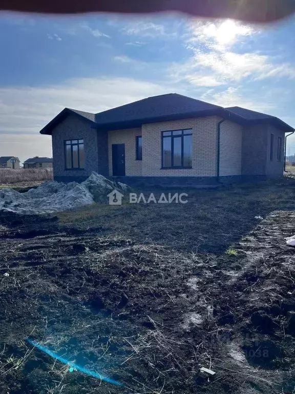 Дом в Белгородская область, Белгородский район, Дубовское с/пос, пос. ... - Фото 2