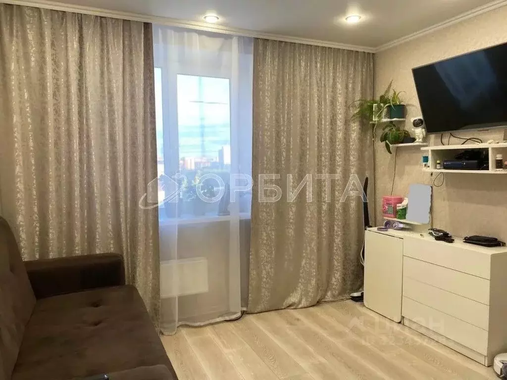 1-к кв. Тюменская область, Тюмень ул. 30 лет Победы, 93А (34.9 м) - Фото 2