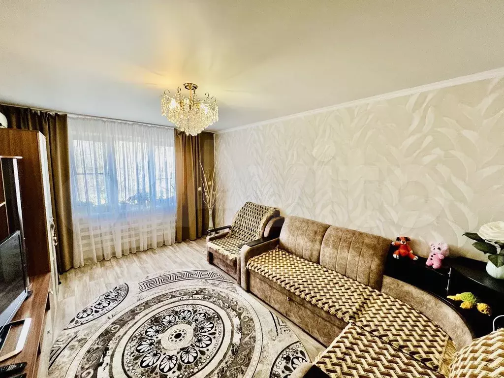 3-к. квартира, 63 м, 3/9 эт. - Фото 1