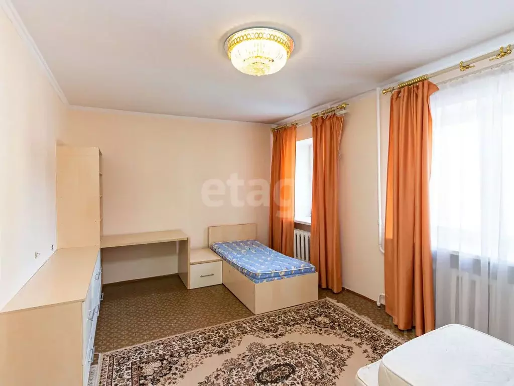 3-к кв. Тюменская область, Тюмень ул. Николая Чаплина, 113 (69.8 м) - Фото 2