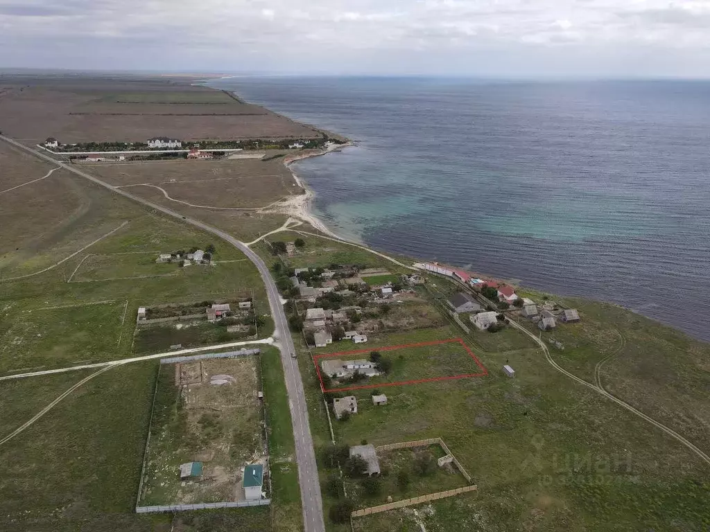Дом в Крым, Черноморский район, с. Окуневка ул. Крупской, 66 (47 м) - Фото 1