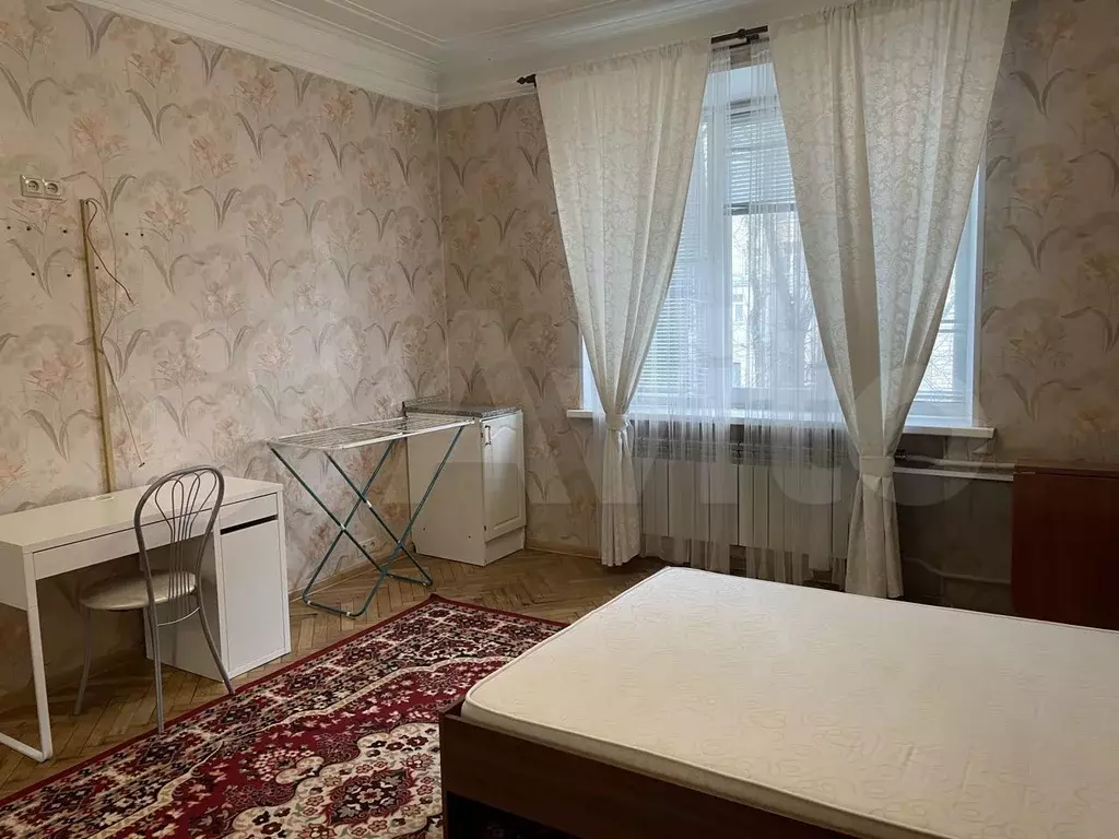 Комната 19,8 м в 3-к., 2/5 эт. - Фото 0