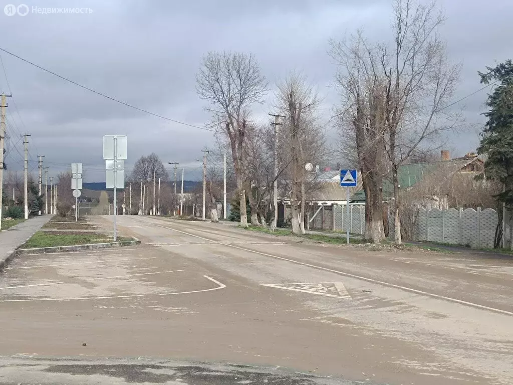 Торговая площадь (354 м) - Фото 2