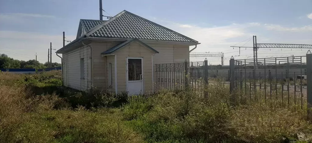 Помещение свободного назначения в Кемеровская область, Юрга Клубная ... - Фото 0