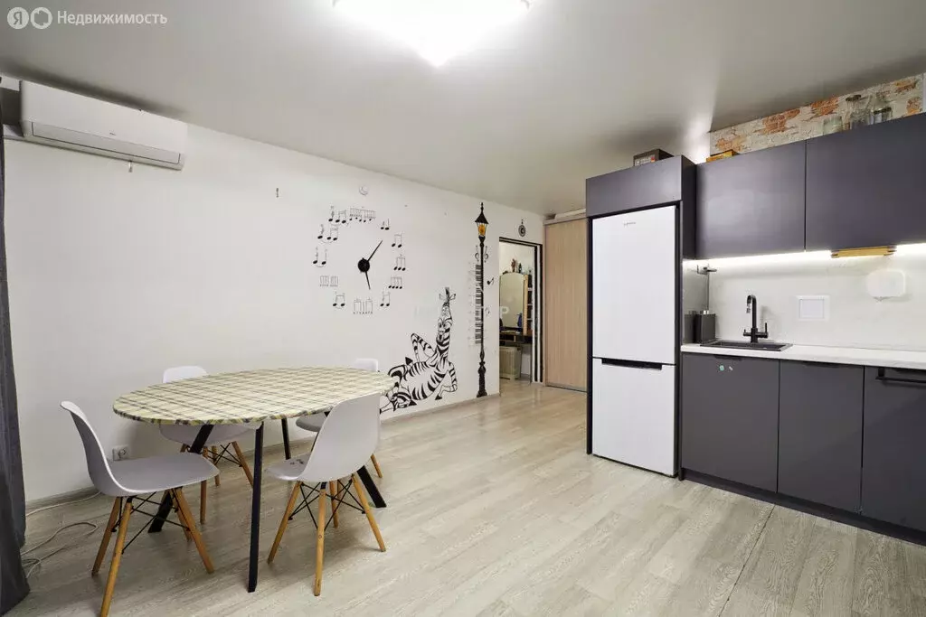 Квартира-студия: посёлок Западный, микрорайон Вишнёвая Горка, ... - Фото 2