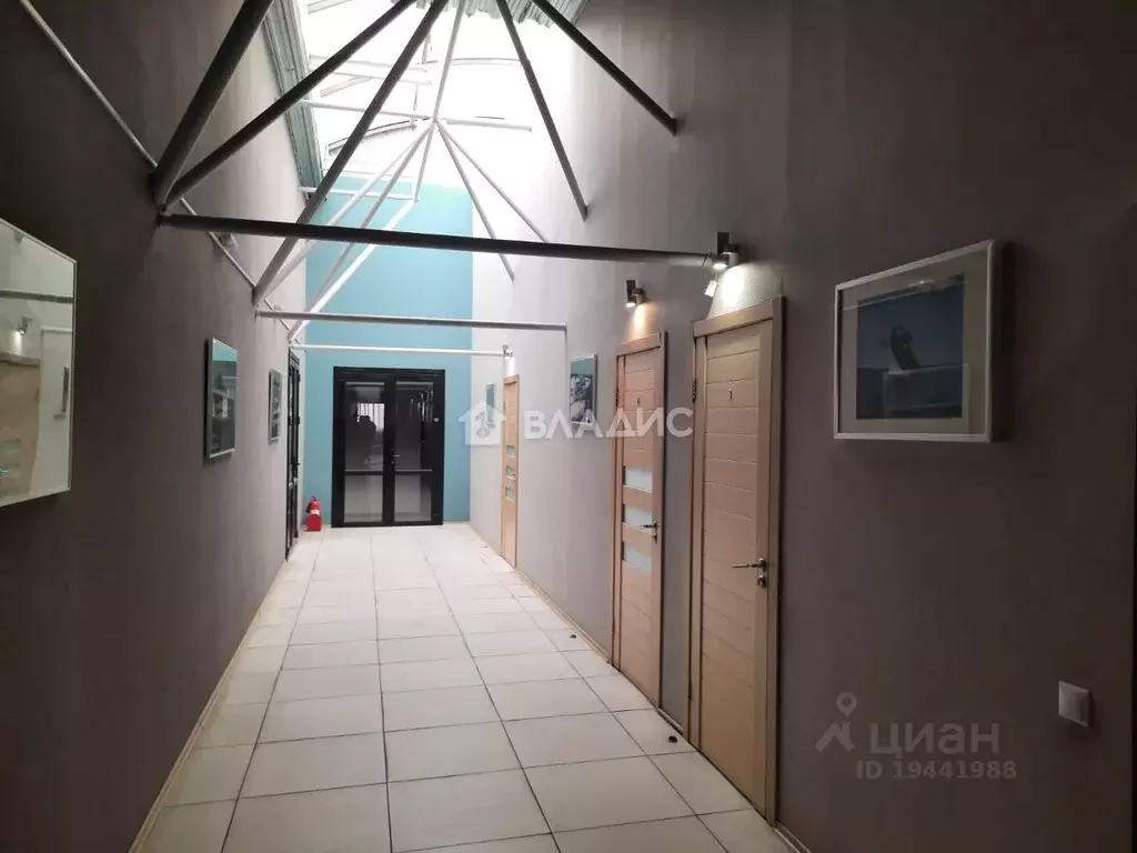 Помещение свободного назначения в Московская область, Долгопрудный . - Фото 0