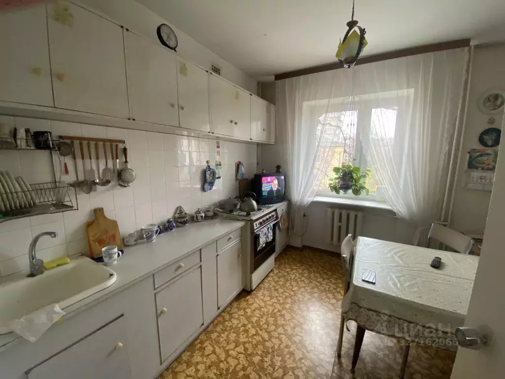 3-к кв. Калининградская область, Калининград ул. Георгия Димитрова, 25 ... - Фото 0