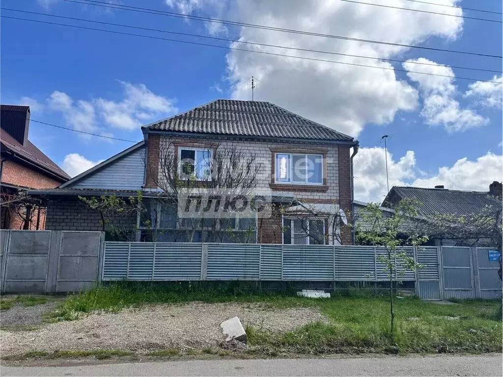 Дом в Краснодарский край, Горячий Ключ Заводская ул., 18 (142 м) - Фото 1