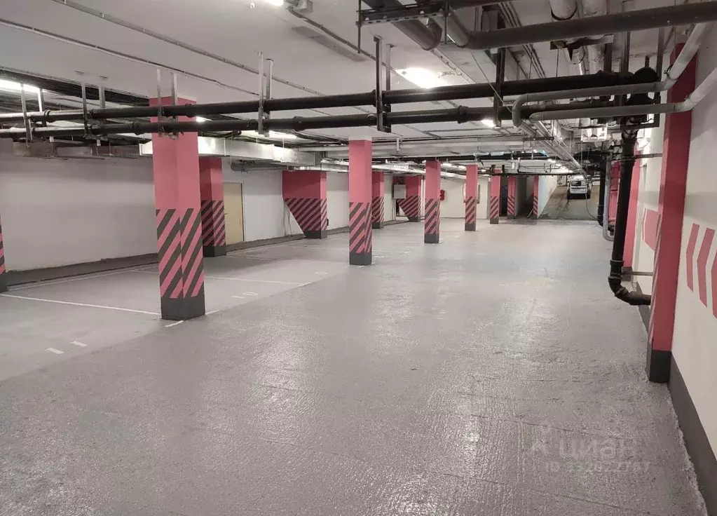 Гараж в Санкт-Петербург Краснопутиловская ул., 111 (15 м) - Фото 0