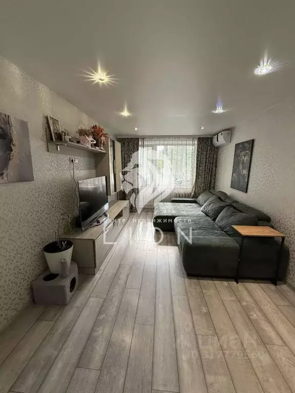 2-к кв. Белгородская область, Белгород ул. Королева, 27 (46.8 м) - Фото 0