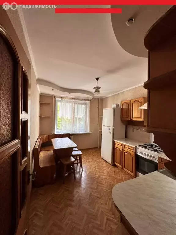 3-комнатная квартира: Таганрог, улица Сызранова, 28-1 (56 м) - Фото 0