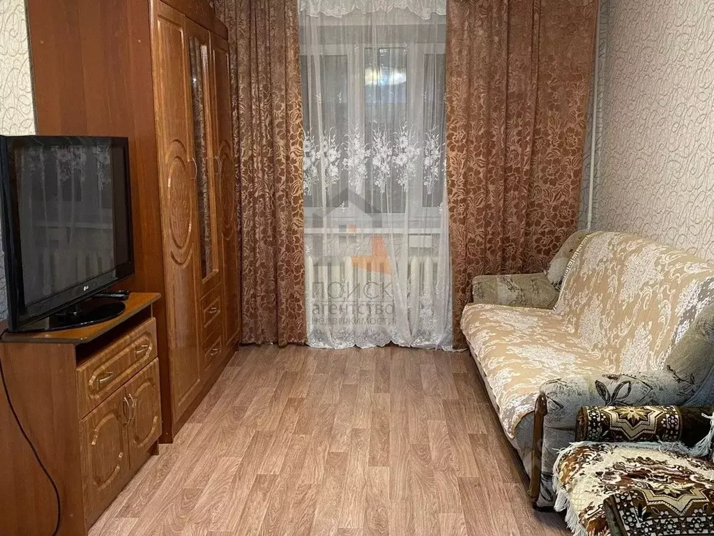 1-к кв. Кировская область, Киров Коминтерновский мкр, ул. Зеленина, 1 ... - Фото 0