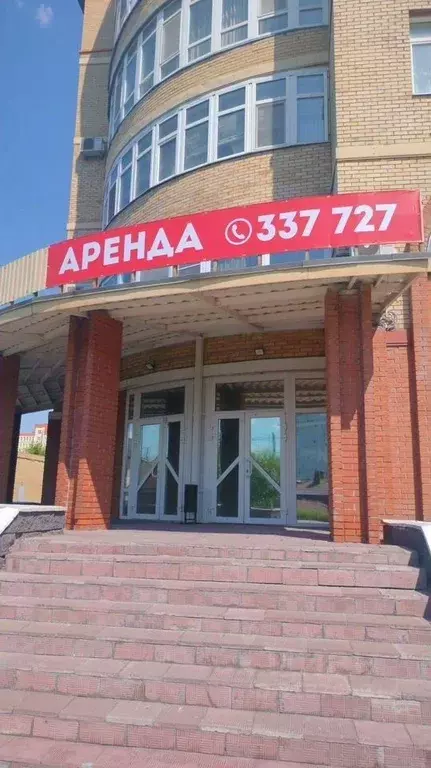 Помещение свободного назначения в Омская область, Омск ул. 10 лет ... - Фото 0