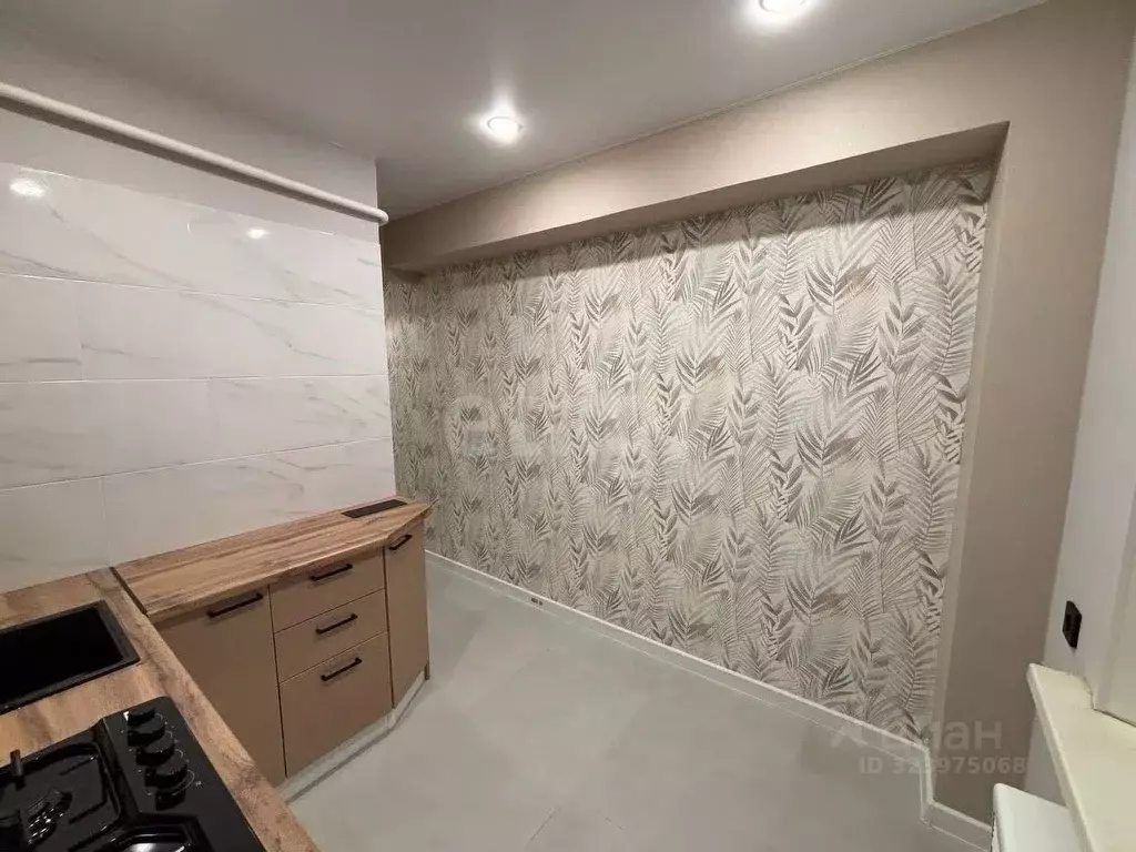 1-к кв. Калужская область, Калуга Николо-Козинская ул., 5 (30.2 м) - Фото 2