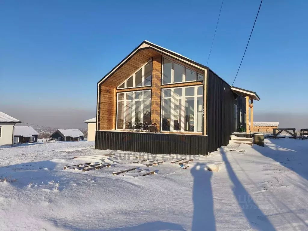 Дом в Красноярский край, Сосновоборский муниципальный округ, с. ... - Фото 1
