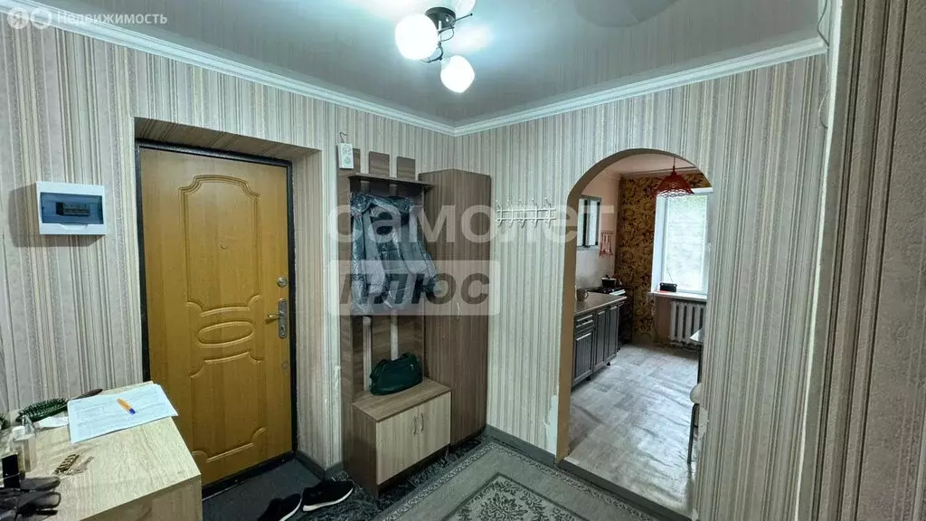 2-комнатная квартира: Новокубанск, Спортивная улица, 35 (52 м) - Фото 1