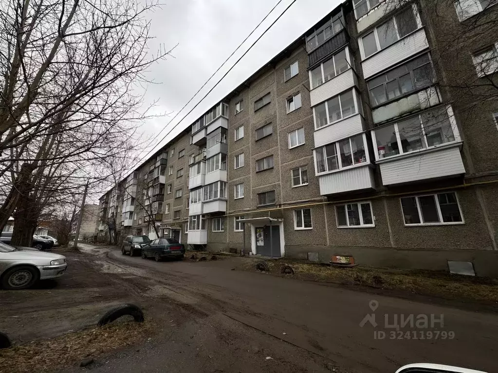 2-к кв. Свердловская область, Первоуральск Цветочная ул., 6 (46.0 м) - Фото 1