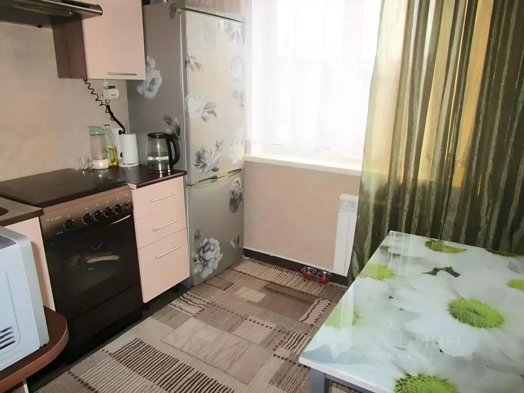 3-к кв. Омская область, Омск ул. 50 лет ВЛКСМ, 5 (58.2 м) - Фото 1