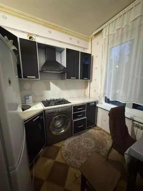 1-к. квартира, 42 м, 3/5 эт. - Фото 0