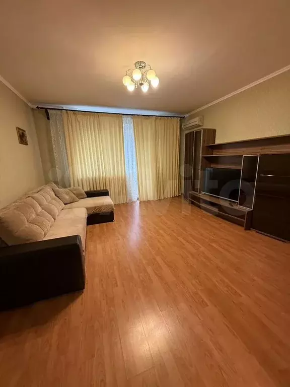 2-к. квартира, 67 м, 3/5 эт. - Фото 0