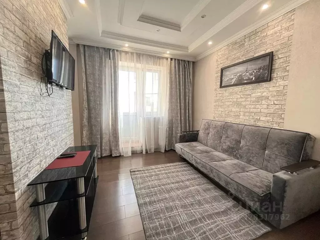 1-к кв. Московская область, Дмитров Сиреневая ул., 1 (40.0 м) - Фото 0