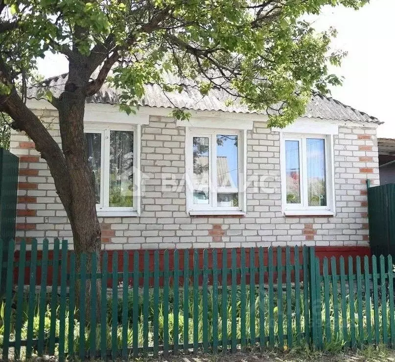 Дом в Белгородская область, Белгород пер. 3-й Волчанский (57 м) - Фото 0