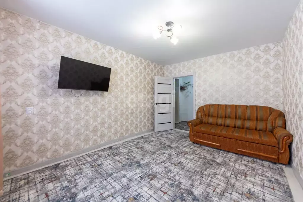 2-к кв. Хабаровский край, Хабаровск Ангарская ул., 13 (47.1 м) - Фото 1