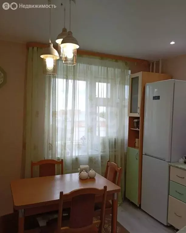 3-комнатная квартира: Саранск, улица Ульянова, 95 (71.5 м) - Фото 0