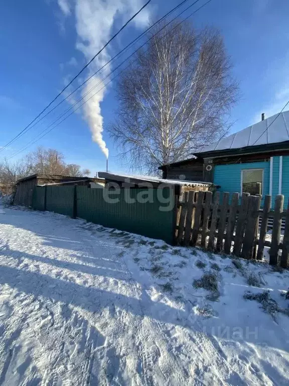 Дом в Алтайский край, Бийский район, с. Малоугренево Кооперативный ... - Фото 1