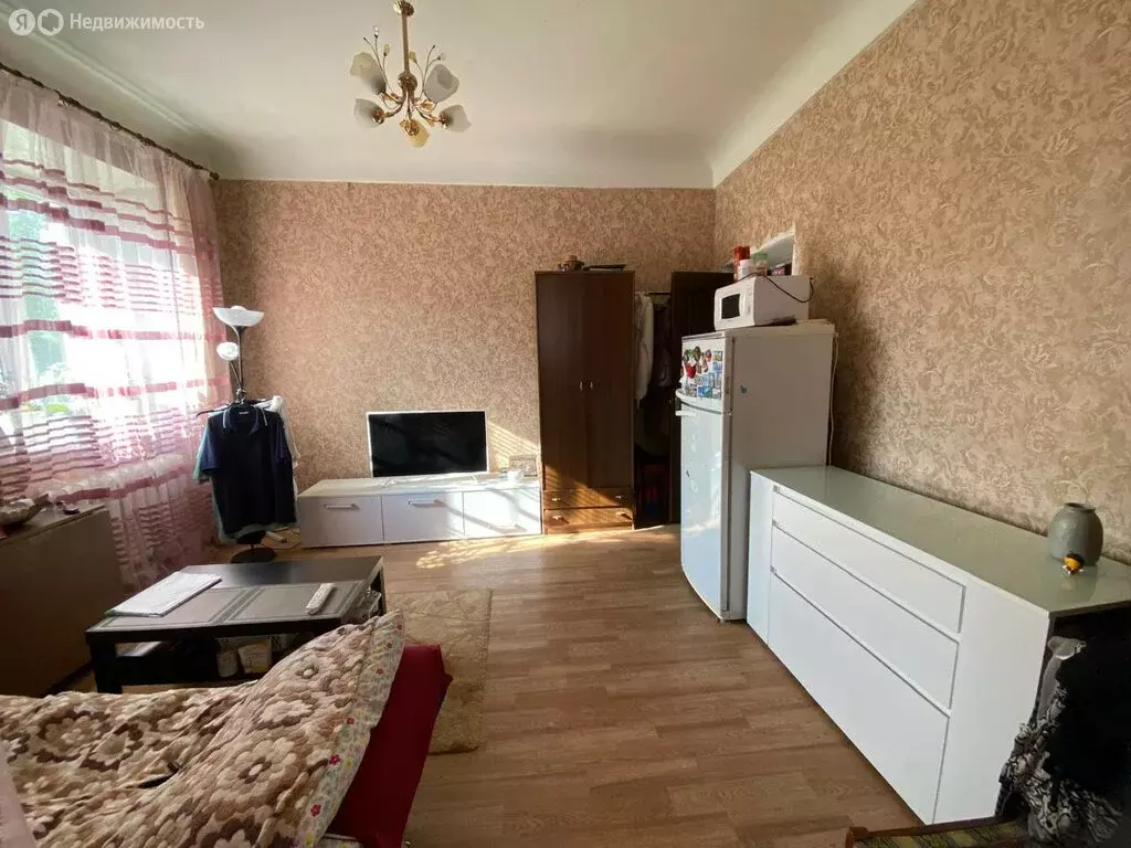 1к в 3-комнатной квартире (17 м) - Фото 2