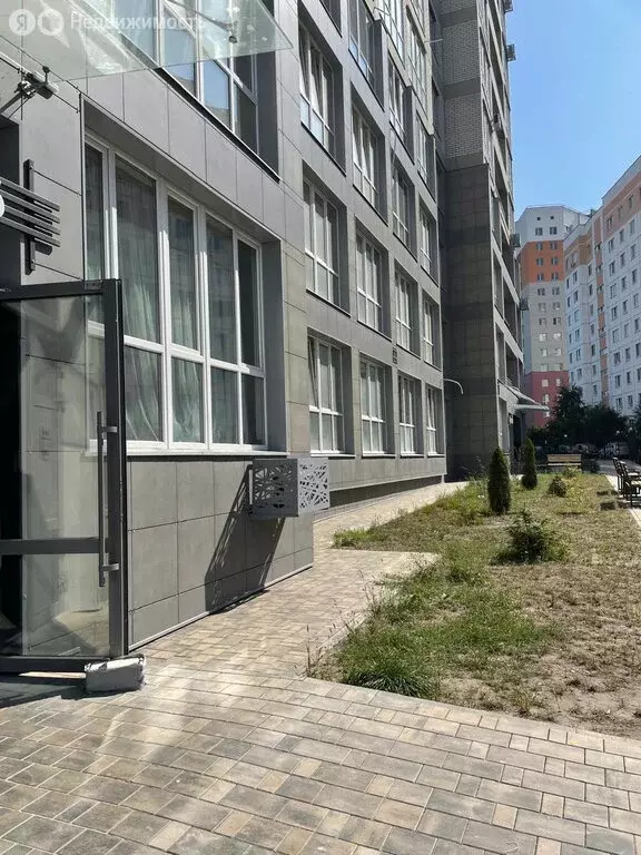 1-комнатная квартира: Брянск, Счастливая улица, 3 (55 м) - Фото 1