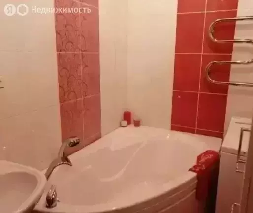 2-комнатная квартира: Чебаркуль, улица Крылова, 18А (44 м) - Фото 2