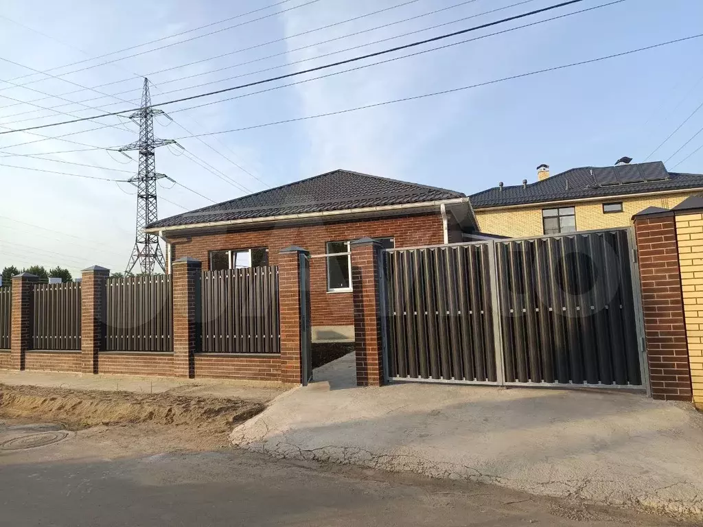 Дом 100 м на участке 3,3 сот. - Фото 0
