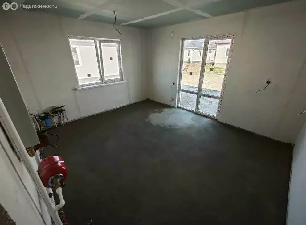 Дом в посёлок Кучугуры, Карьерная улица (65 м) - Фото 2